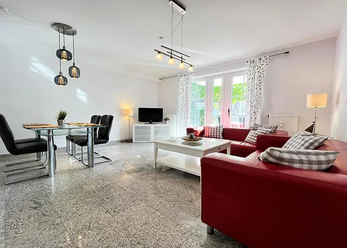 Strandvilla Niklot 01 *